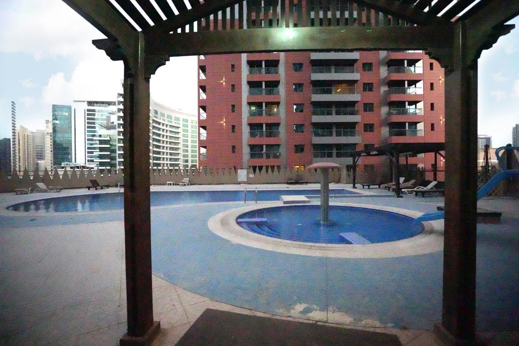 Horizon View Partition Room In Barsha Heights Near Metro Dubaj Kültér fotó