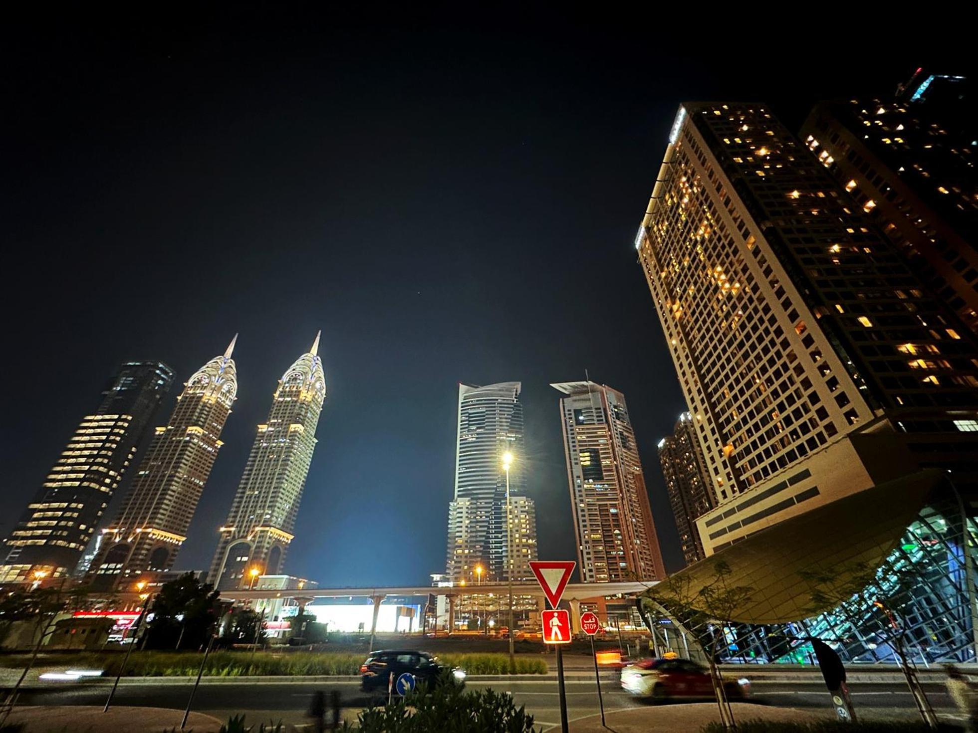 Horizon View Partition Room In Barsha Heights Near Metro Dubaj Kültér fotó