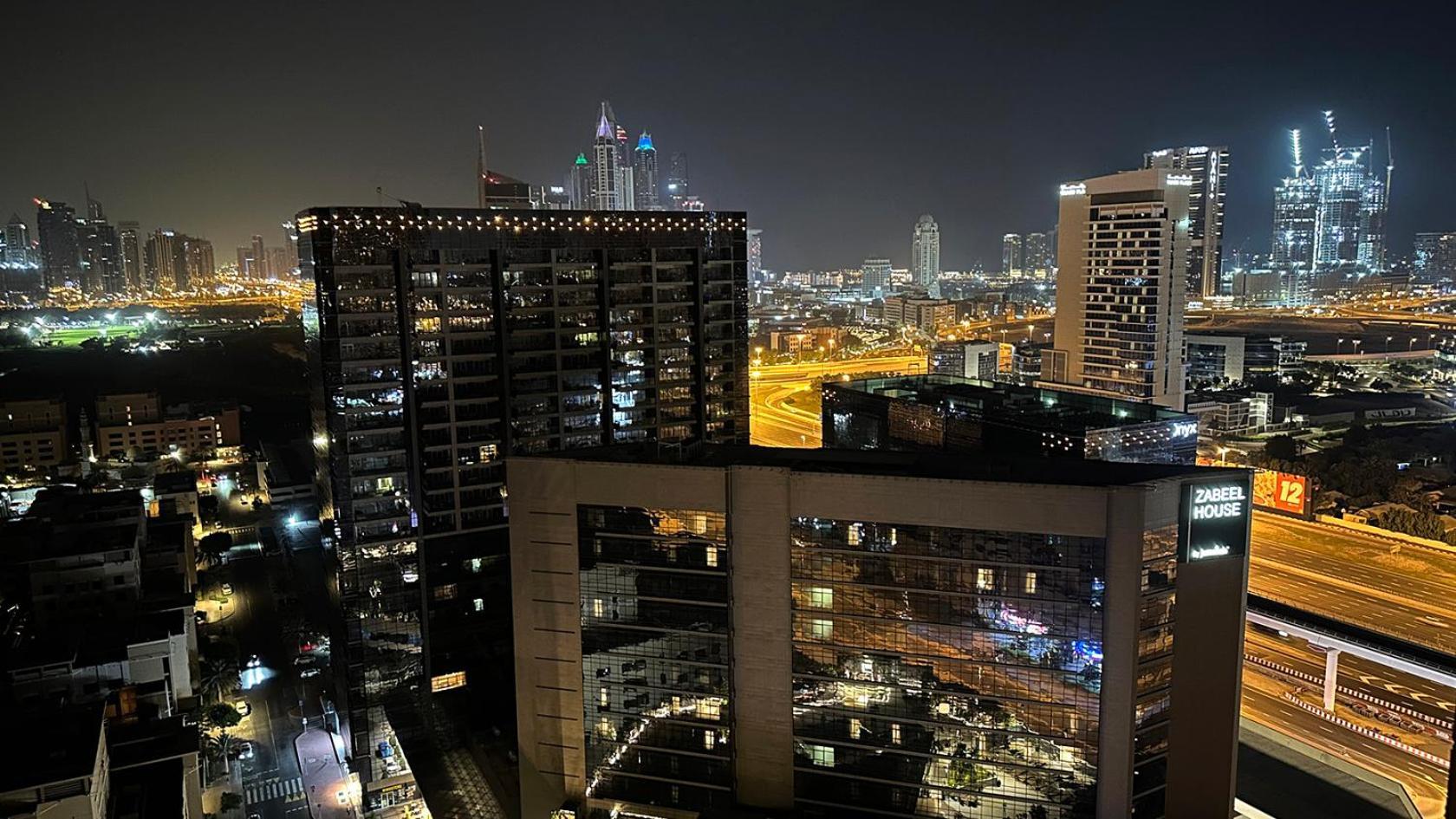 Horizon View Partition Room In Barsha Heights Near Metro Dubaj Kültér fotó